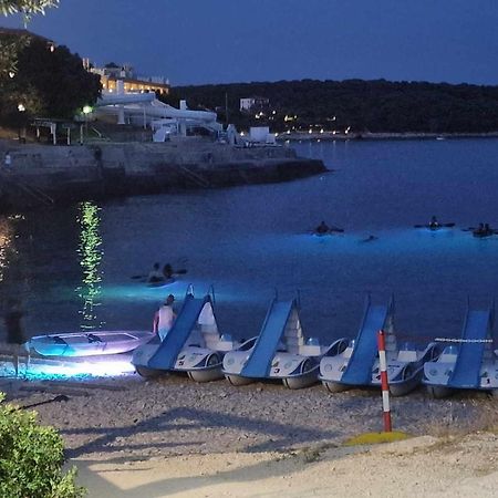 Paradise プーラ エクステリア 写真
