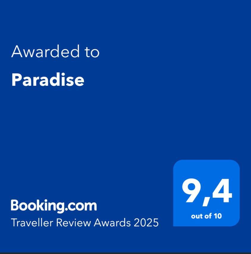 Paradise プーラ エクステリア 写真